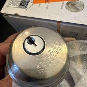 Schlage Single Cylinder Deadbolt Satin Nickel 2 Keys B60N G 619